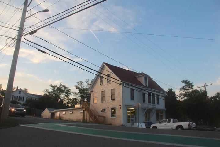 North Truro Salty Market; photograph by Ewa Nogiec